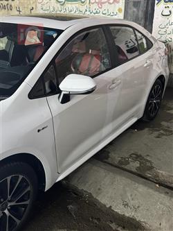 تۆیۆتا کۆرۆلا